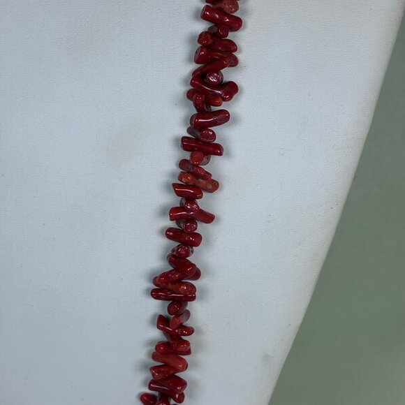 SALE Early 1900's Antique Red Coral Dog Bone Necklace with 18k clasp - Picture 3 of 4